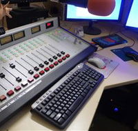 Peak Hill FM Community Radio Station - Nambucca Heads Accommodation