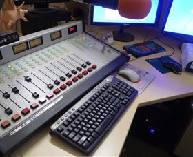 Peak Hill FM Community Radio Station - Nambucca Heads Accommodation 0