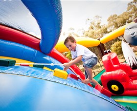 Savannah Visitor Plaza, Taronga Western Plains Zoo Dubbo - Nambucca Heads Accommodation 5