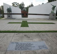 Shepparton Cenotaph - Nambucca Heads Accommodation