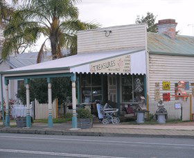 Lady Gails Bookshop And Curios - Nambucca Heads Accommodation 0
