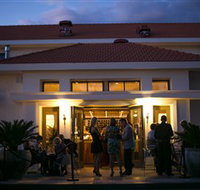 Parlour Wine Room - Nambucca Heads Accommodation