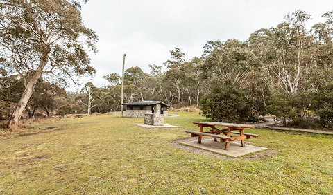 Thredbo River Picnic Area - Nambucca Heads Accommodation 0