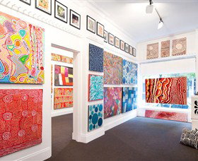 The Artery Aboriginal Art - Nambucca Heads Accommodation 4