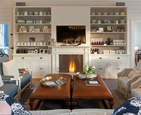 East Coast Lounge - Nambucca Heads Accommodation 1