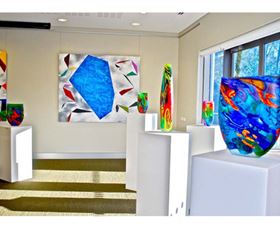 Lone Goat Gallery - Nambucca Heads Accommodation 3