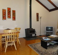 Tinglewood Cabins - Nambucca Heads Accommodation