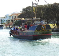 Pirate Ship Lunch Cruise 1.5hr - Nambucca Heads Accommodation