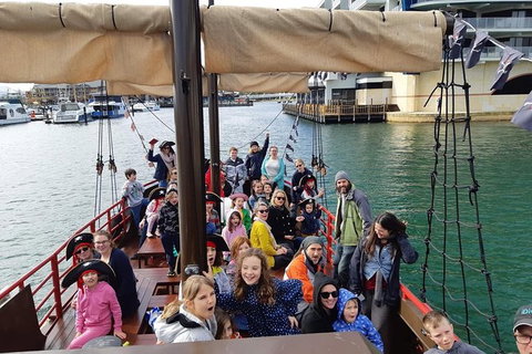 Pirate Ship Lunch Cruise (1.5hr) - Nambucca Heads Accommodation 6