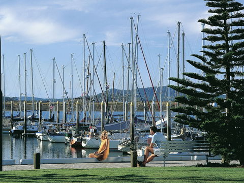 Gladstone Marina - Nambucca Heads Accommodation 1