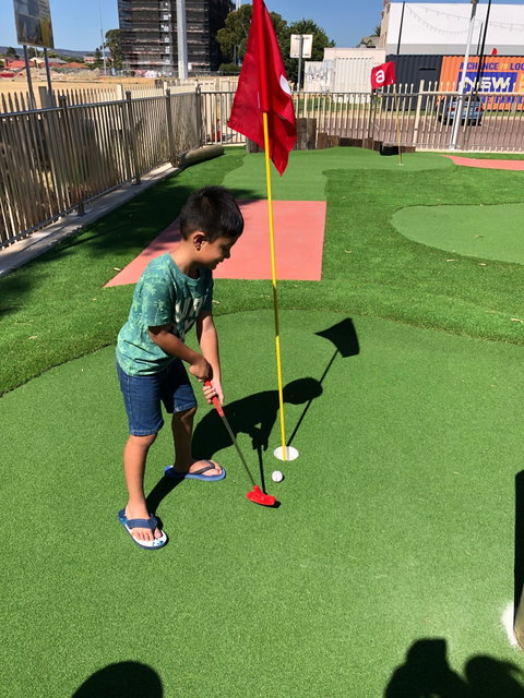 King Carnival With Mini Golf - Nambucca Heads Accommodation 2