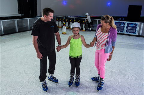 Planet Chill Ice Skating Rink - Nambucca Heads Accommodation 1