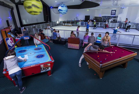Planet Chill Ice Skating Rink - Nambucca Heads Accommodation 2