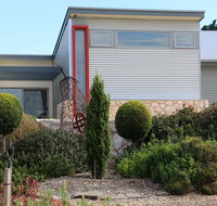 John Lacey's Studio and Green Tank Gallery - Nambucca Heads Accommodation