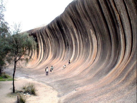 Wave Rock - Nambucca Heads Accommodation 2