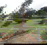 McConnell Park and Toogoolawah War Memorial - Nambucca Heads Accommodation