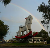 The Big Rocking Horse And The Toy Factory - Nambucca Heads Accommodation