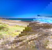 Conjola Lake Ocean Beach - Nambucca Heads Accommodation