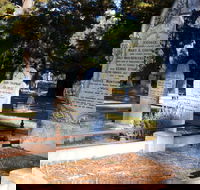 Lucindale Cemetery - Nambucca Heads Accommodation