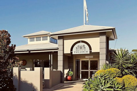 Tulloch Wines - Wine Tasting Paired With Local Handmade Chocolates - Nambucca Heads Accommodation 3