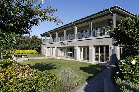 Tulloch Wines - Wine Tasting Paired With Local Handmade Chocolates - Nambucca Heads Accommodation 9
