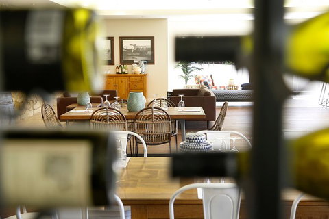 Tulloch Wines - Wine Tasting Paired With Local Handmade Chocolates - Nambucca Heads Accommodation 7