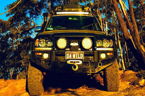 Jenolan Caves Blue Mountains And Kanangra Walls Look Out 4WD Day Tour - Nambucca Heads Accommodation 4