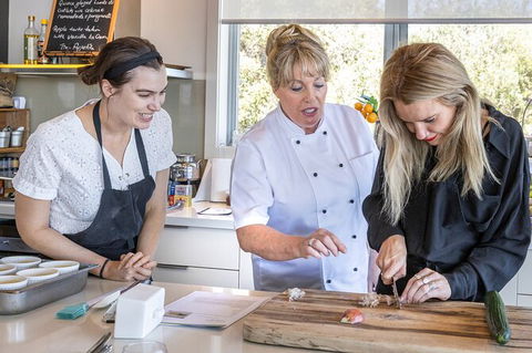 In House Dining Cooking Class With Chef Jacqui Selleck - Nambucca Heads Accommodation 0