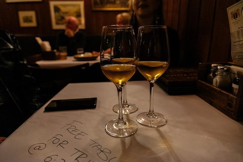 The Flavors Of Melbourne: Wine & Bites Private Tour - Nambucca Heads Accommodation 6