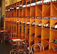 Lina's Bistro A Vin - Nambucca Heads Accommodation