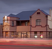 Cross Keys Hotel - Nambucca Heads Accommodation