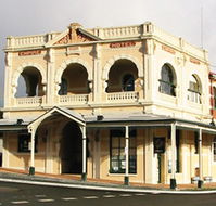 Empire Hotel - Nambucca Heads Accommodation