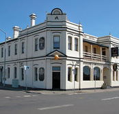 Alexander Hotel - Nambucca Heads Accommodation