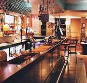 Tudor Inn Hotel
