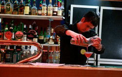 Alexanders Restaurant - Lord Forrest Hotel - Nambucca Heads Accommodation 2