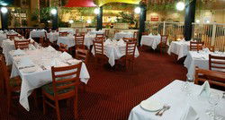 Alexanders Restaurant - Lord Forrest Hotel - Nambucca Heads Accommodation 3