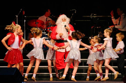 Albury Carols By Candlelight - Nambucca Heads Accommodation 2