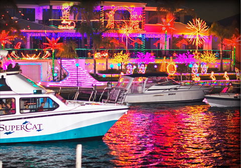Christmas Lights Cruise - Nambucca Heads Accommodation 1