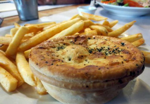 Live Music At Roths Wine Bar - Nambucca Heads Accommodation 1