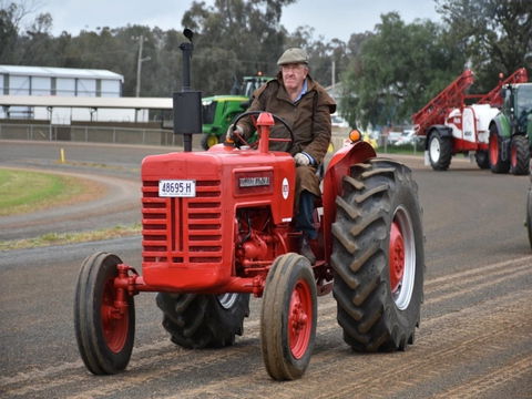 Forbes Show - Nambucca Heads Accommodation 2