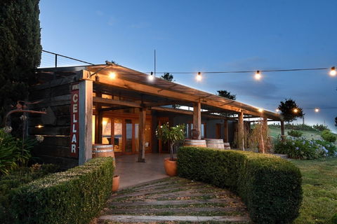Alive And Creating Art Exhibition - Nambucca Heads Accommodation 0