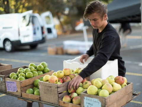 Carlton Farmers' Market - Nambucca Heads Accommodation 0