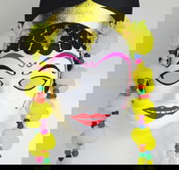 Online live streaming class Make an Indonesian Dance Mask