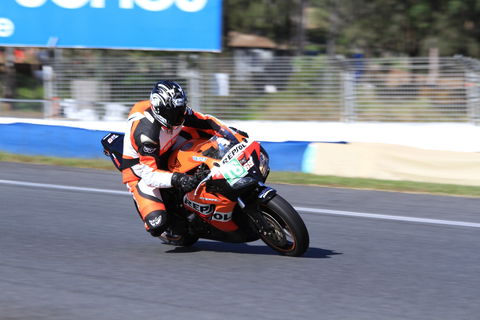 QR Moto Ride Days At Queensland Raceways! - Nambucca Heads Accommodation 1