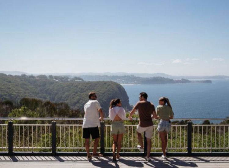 Take in the Views from Captain Cook Lookout