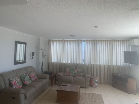 Beachfront Towers - Nambucca Heads Accommodation 6