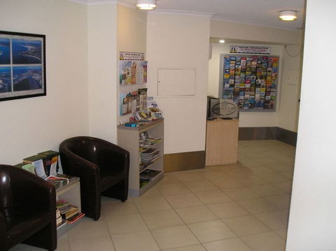 Beachfront Towers - Nambucca Heads Accommodation 1