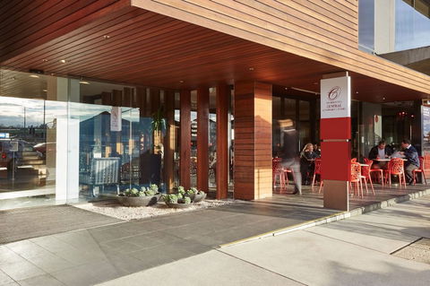 Melbourne Dandenong Central Apartment - Nambucca Heads Accommodation 2