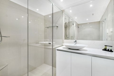 ULTIQA Beach Haven At Broadbeach - Nambucca Heads Accommodation 2