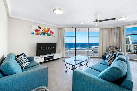 ULTIQA Beach Haven At Broadbeach - Nambucca Heads Accommodation 1